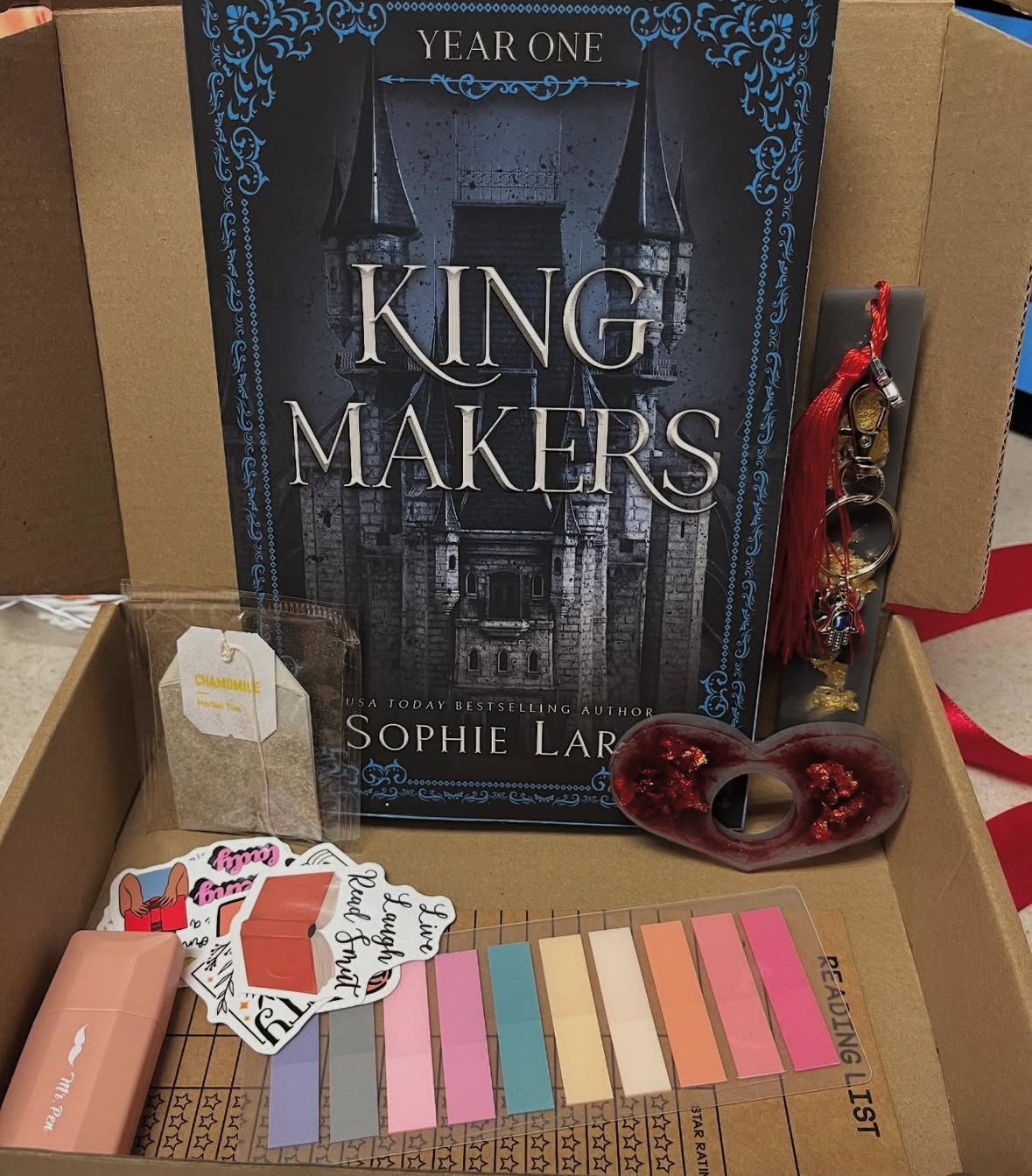 Themed Blind Date With A Book Off my Shelf box - I check to make sure you never read it 💕