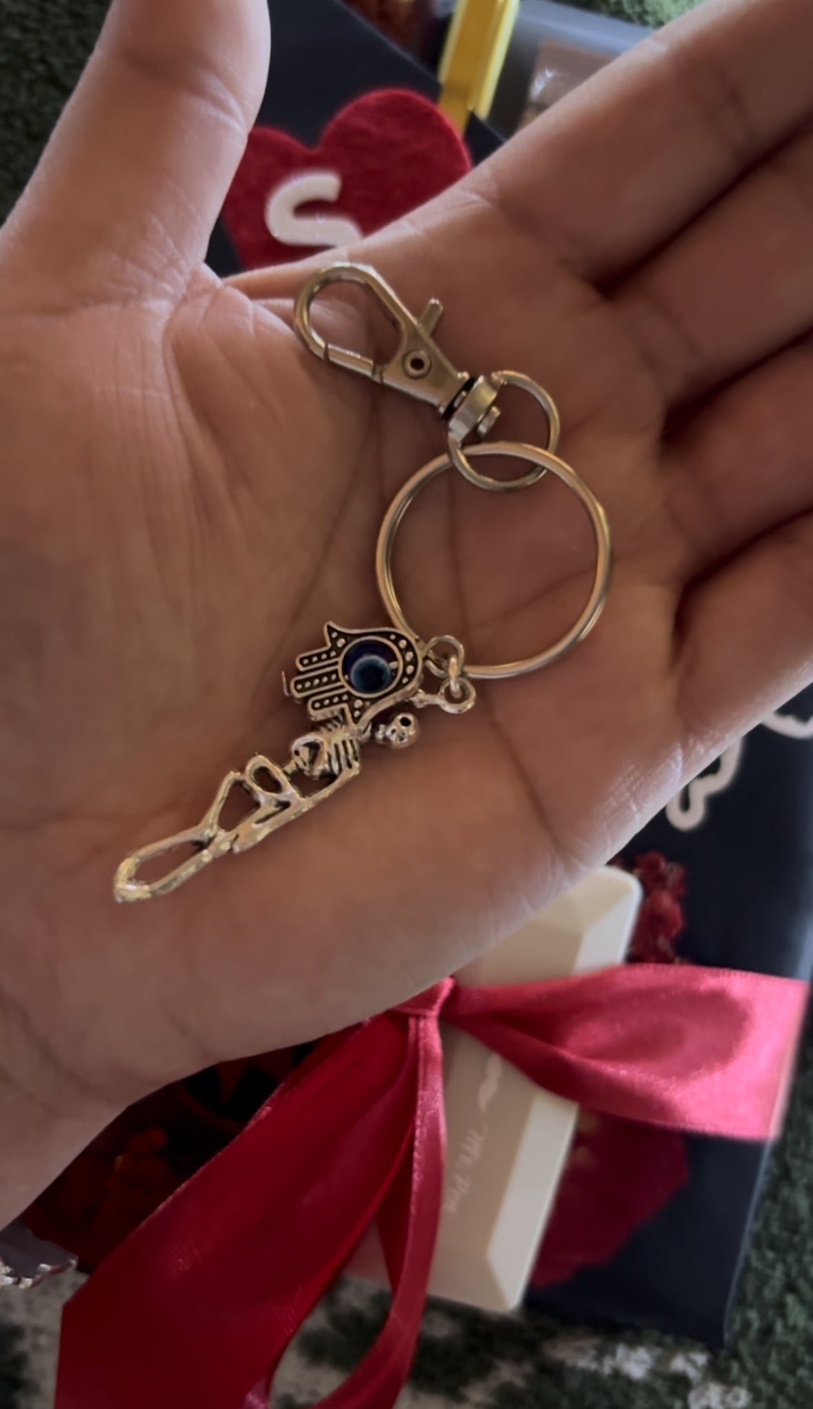 Themed Blind Date With A Book Off my Shelf box - I check to make sure you never read it 💕